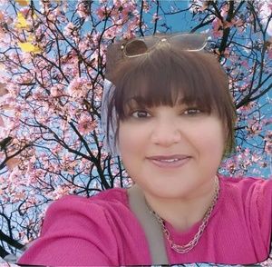 Meet your Posher, Nadia